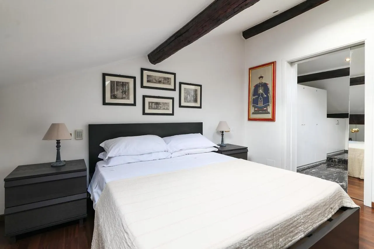 Elegant P.Venezia Attic Apartment Milan 0*,  Italy
